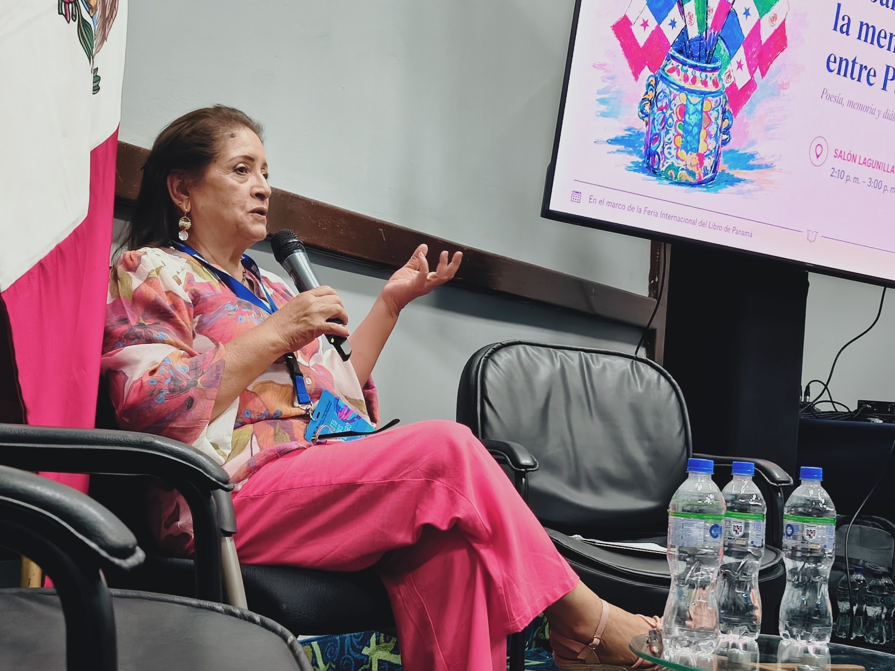 Conversatorio en la Feria del Libro de Panamá